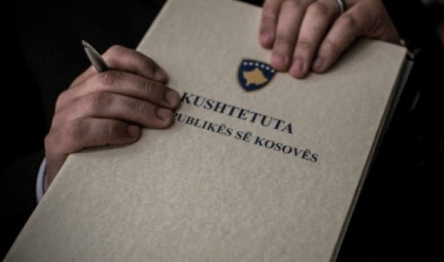 Gardianët komentues të Kushtetutës së Republikës së Kosovës ?!