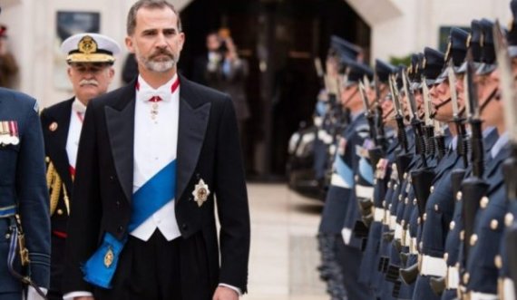 Mbreti spanjoll Felipe VI zyrtarisht në karantinë