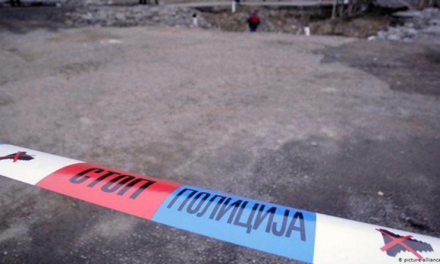 Heshtje totale në Serbi për zbulimin varrit të ri masiv në Rashkë