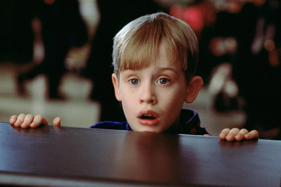 Jeni kuriozë të dini si duket pas kaq shumë vitesh shtëpia e “Kevin-it” në “Home Alone”?