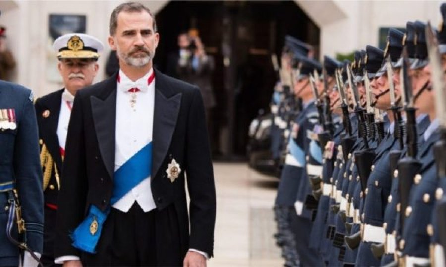 Mbreti spanjoll Felipe VI zyrtarisht në karantinë