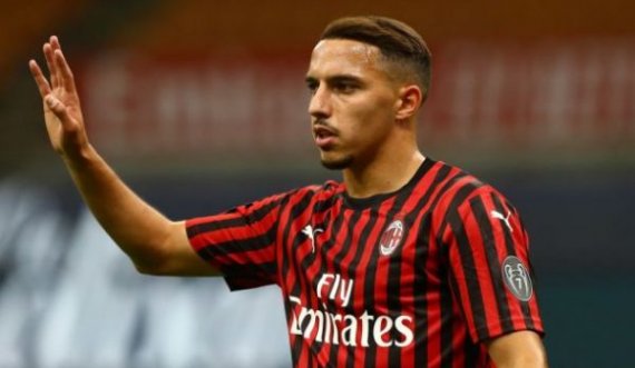 Ismael Bennacer nuk largohet, i lumtur në Milan