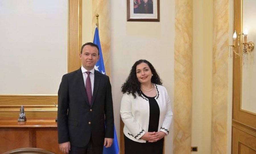 Nga presidenca i reagojnë Zafir Berishës që ofendoi Vjosa Osmanin: Diplomacia nuk është odë ku vendoset me kritere kanuni