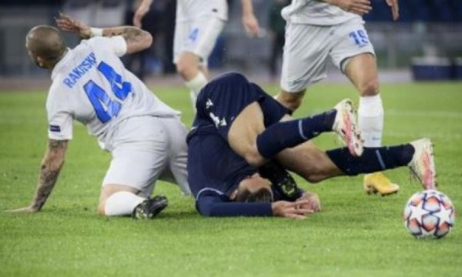 Muriqi mungoi në seancën stërvitore të Lazios, mediat italiane thonë se ai është lënduar