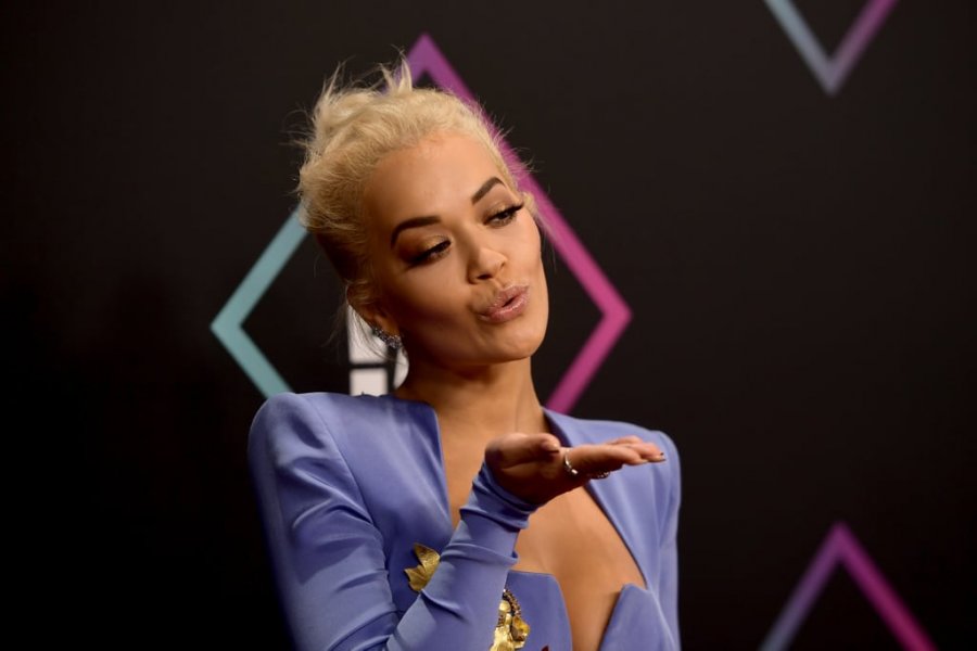 Rita Ora gjobitet me 10 mijë paund