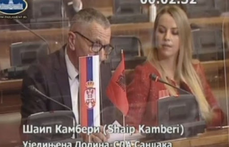 Ngriti flamurin shqiptar në Kuvendin e Serbisë, flet deputeti: Ata duhet ta pranojnë tani jemi të lirë!