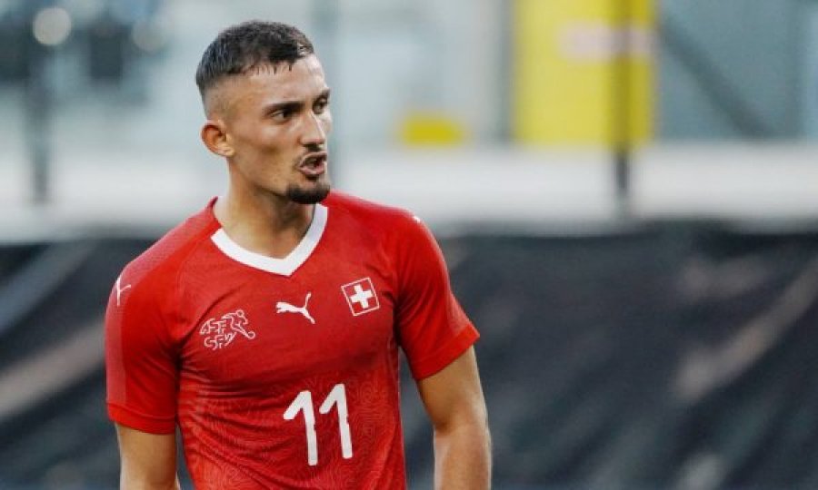 Trajneri i Zvicrës “godet” Kosovën: Andi Zeqiri është në radarin tim 