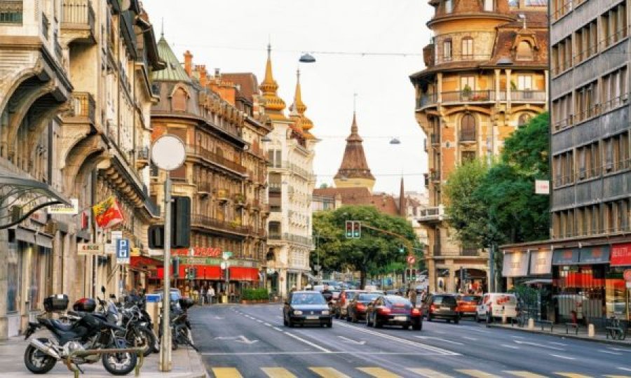 Gjeneva prezanton rrogën minimale më të lartë në botë, 3.800 franga në muaj