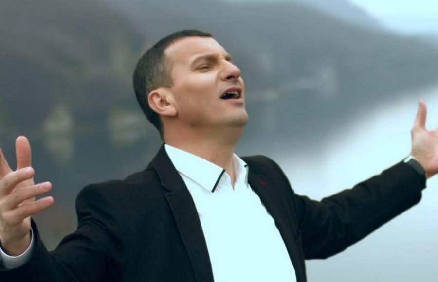 Hysni Klinaku publikon këngën 'Nuk ka me Prishtinën'