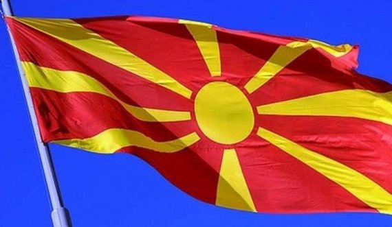 Maqedoni/ 243 raste të reja me COVID-19, 100 persona janë shëruar dhe 4 kanë humbur jetën