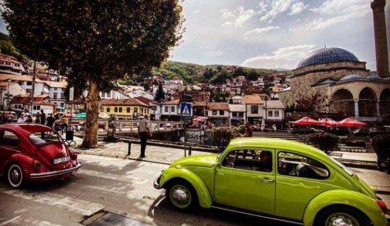 Edi Rama shpërndan fotot: Sa bukur paska qenë dje në Prizren