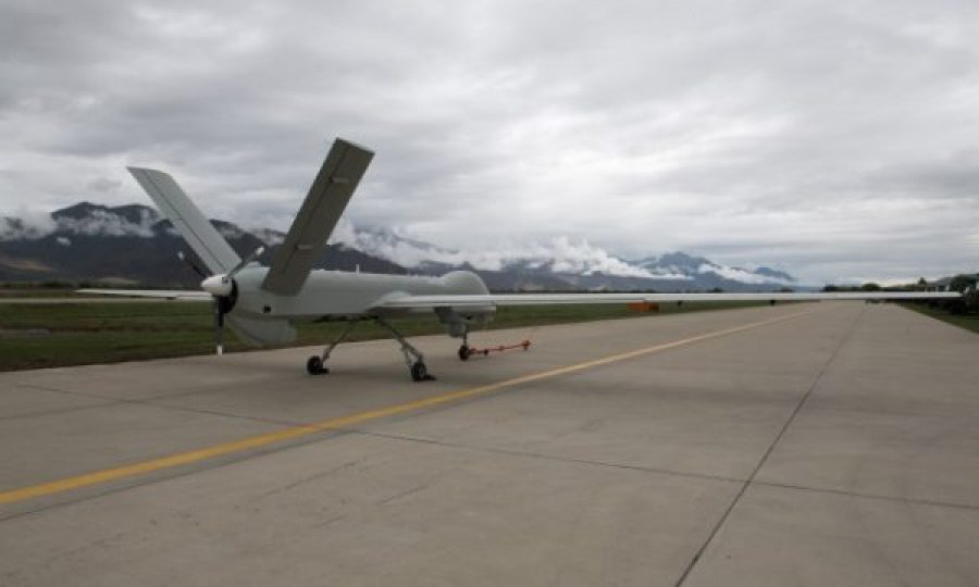 Turqia do ta armatosë Serbinë me sistemin më të fuqishëm të dronëve