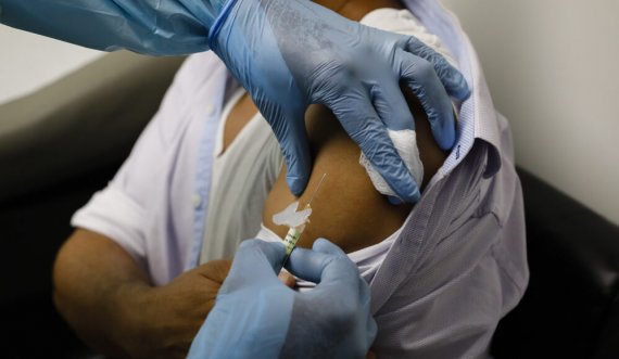 Numër i madh i amerikanëve që s’dëshirojnë ta marrin vaksinën anti-covid