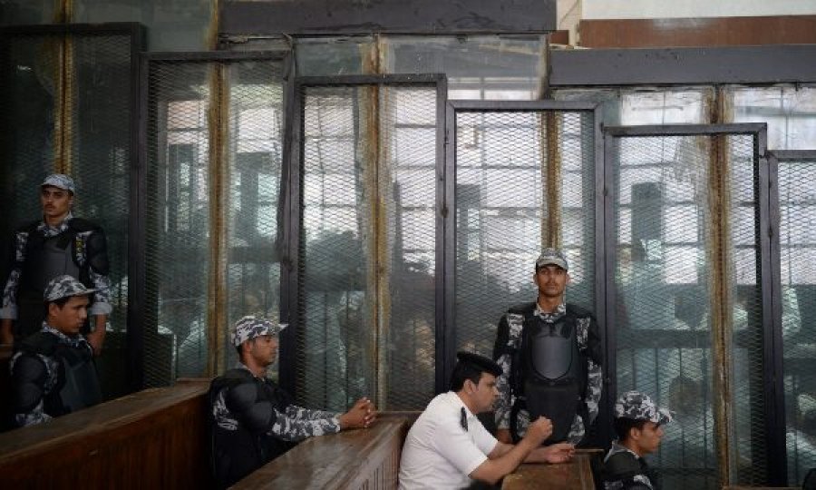 Egjipti ekzekuton 15 disidentë për 24 orë, akuzohet për hakmarrje politike