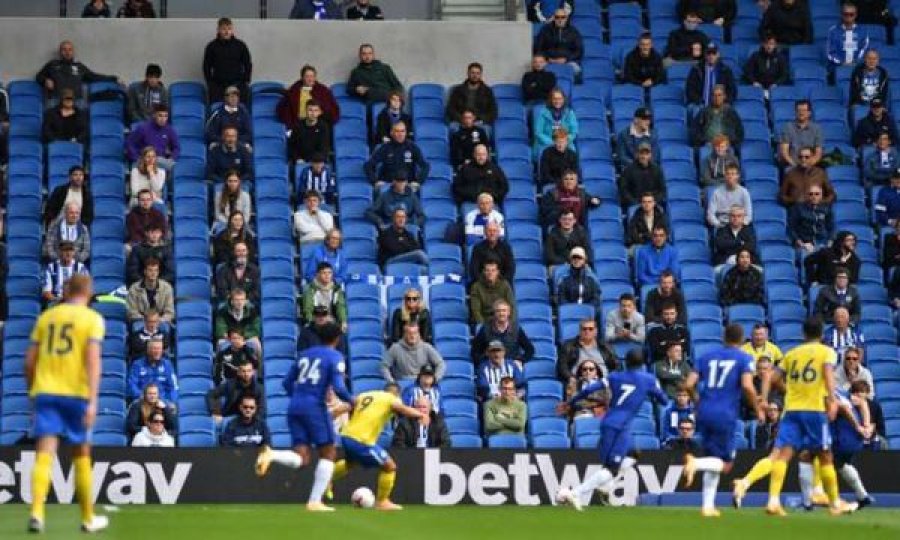 Premier League letër të hapur Qeverisë: Kërkon kthimin e tifozëve në stadiume