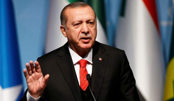 Tensionet me Greqinë/ “I është nënshtruar presionit dhe shantazhit të…”, ja mesazhi që i dha Erdogan kancelares Merkel