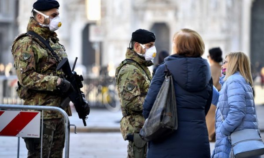 Rritja e rasteve, Italia i bën të obligueshme maskat në hapësira të jashtme