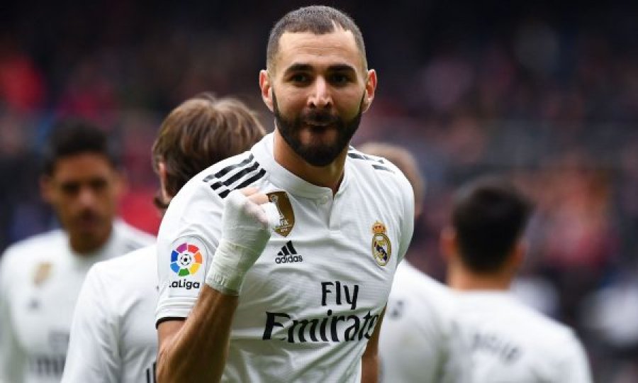 Benzema është 10 ndeshje larg ta shkruajë historinë me Realin