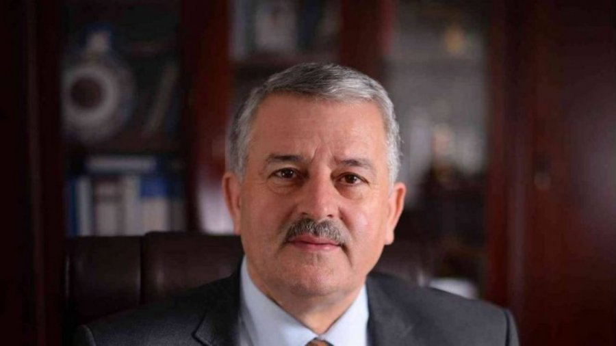 Agim Veliu ngacmon Vetëvendosjen: Mos ju ka humbur diçka në Karaçevë