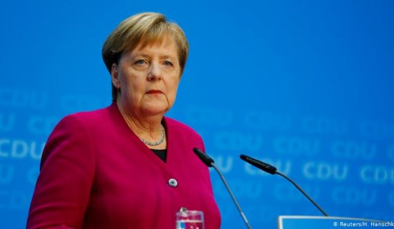 Merkel: Masa më të ashpra, ose Gjermania e humb kontrollin ndaj pandemisë