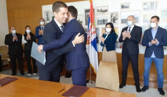 Serbia zgjedh shefin e ri të “Zyrës për Kosovën” pas largimit të Gjuriqit