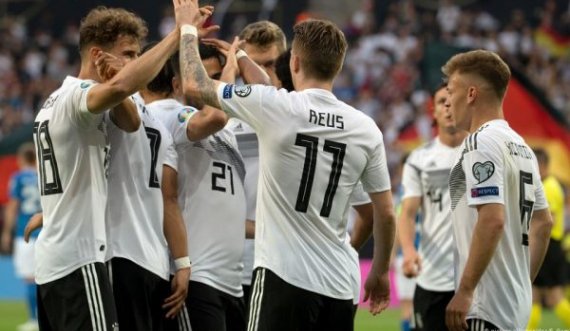 Gjermania në Kiev për fitoren e parë në grup, Spanja pret Zvicrën 
