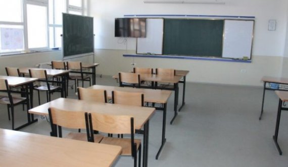 Lajm i rëndësishëm për nxënësit dhe prindërit, për shkak të COVID-19 mësimi kalon online në këtë shkollë të Prishtinës