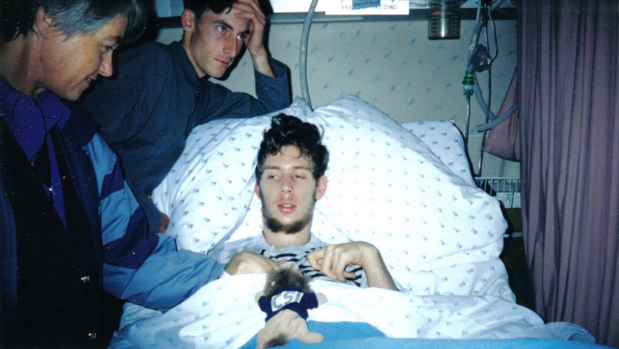 Martin Pistorius ishte i zënë kurth në trupin e tij të pajetë