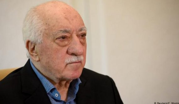 Operacioni për kapjen e gylenistëve, Turqia ndalon dhjetëra ushtarakë