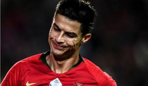  Ronaldo infektohet me koronavirus 