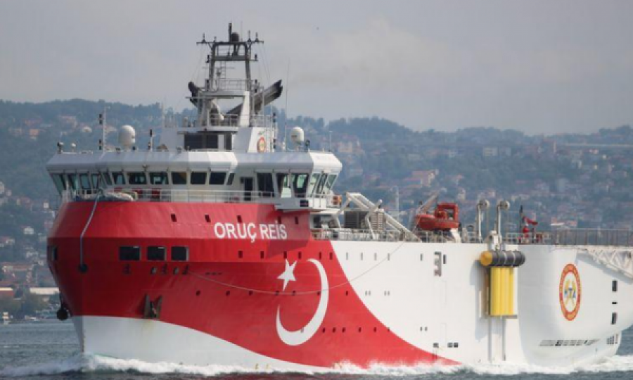 Greqia: S’ka bisedime me Turqinë pa e tërhequr anijen eksploruese
