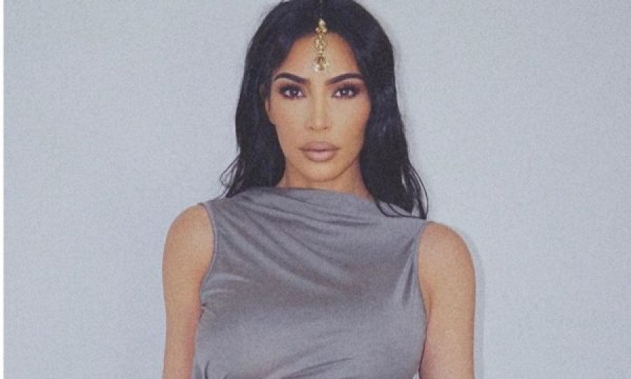 Kim Kardashian dhuron 1 milion dollar ndihmë për Armeninë