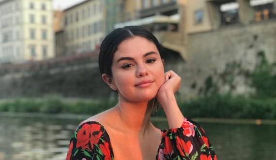 'Baila Conmigo'  projekti i ri nga Selena Gomez