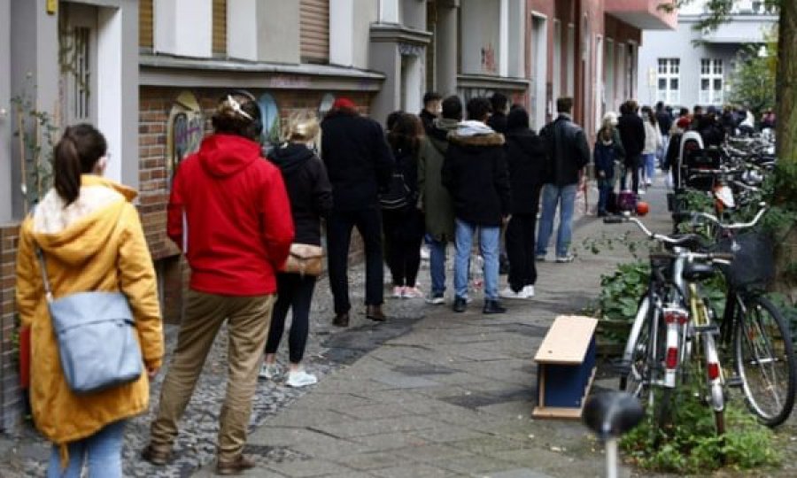 Gjermania shënon mbi 5.000 raste me Covid-19 për një ditë, për herë të parë nga prilli