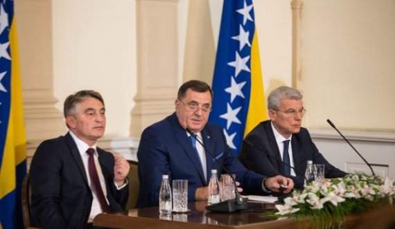 Komsiq dhe Dzaferoviq abstenuan, Dodik votoi kundër pavarësisë së Kosovës