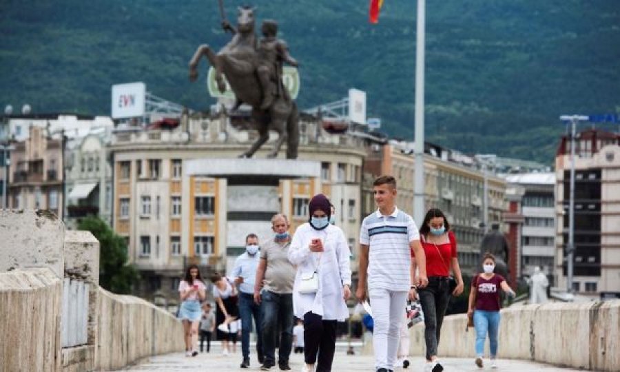 A është Kosova në rrezik pas hapjes së kufirit maqedonas? Në Shkup shpërthen koronavirusi