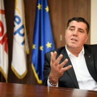 Haziri për Flakronin: Djali kish kry shkollë, por mënyra e emërimit është e keqe