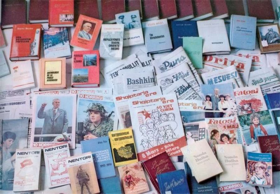 Letërsia shqiptare e Realizmit Socialist-fosile letrare