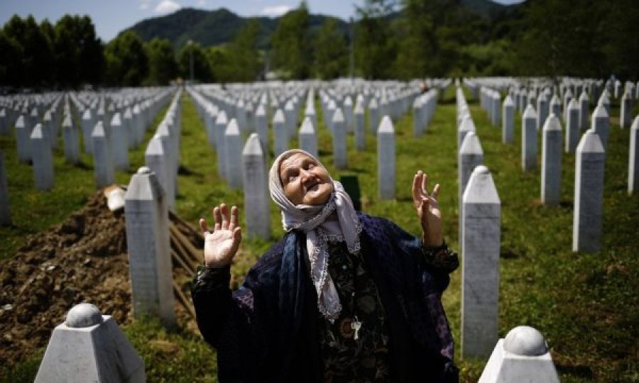 Bosnja dënon edhe një ish-komandant serb për gjenocidin në Srebrenicë