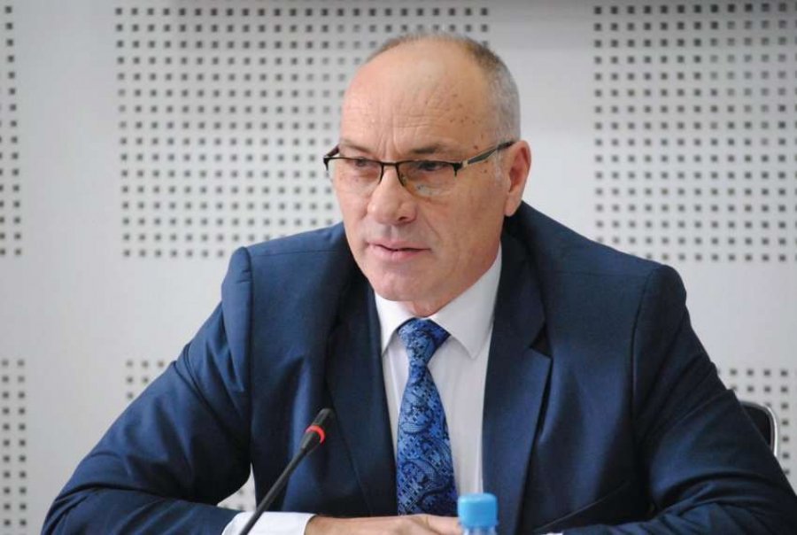 Nënkryetari i AAK’së: Kosova të kërkojë përjashtimin e Lajçakut nga procesi i dialogut