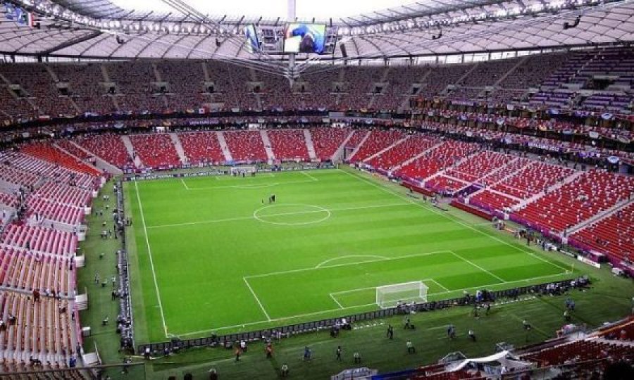 Për shkak të rasteve të shumta me COVID-19, Polionia nis ta shndërrojë stadiumin në spital