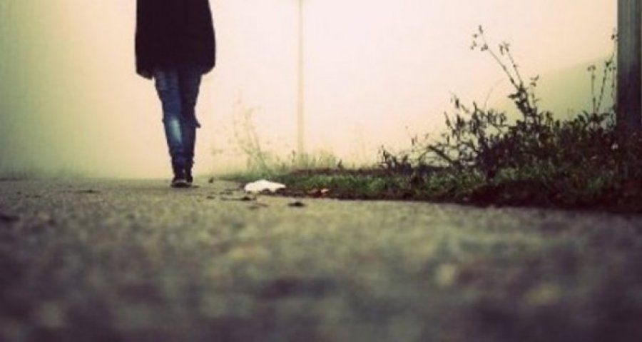 Nënës nga Ferizaj i zhduken dy vajzat, thotë se deri para pak ditësh kishte kontakt me to