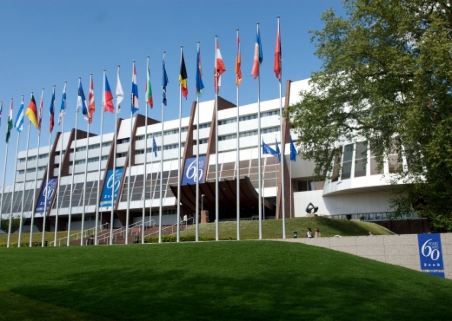 Të drejtat themelore të njeriut