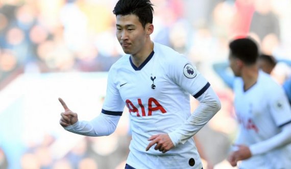 Tottenhami i ofron kontratë të re sulmuesit Son