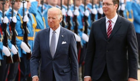 “750 mijë serbë vendimtarë në zgjedhjet amerikane?” – në Beograd shqetësohen nga planet Biden për Kosovën e Bosnjën