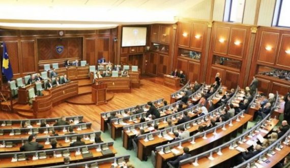 Vazhdon seanca e Kuvendit, kërkohet miratimi i pikave të mbetura
