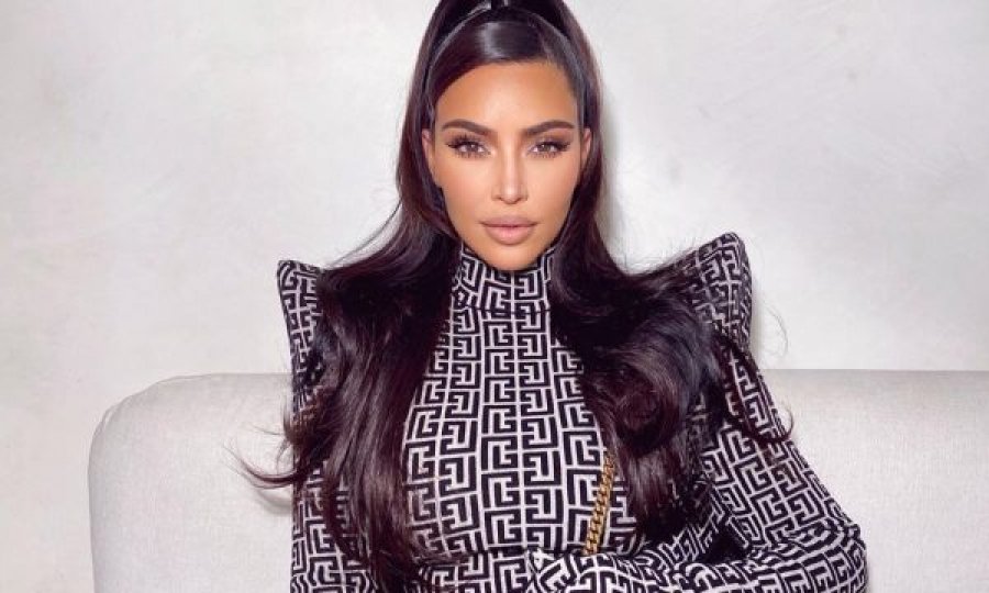 Sa janë përmasat reale të Kim Kardashian?