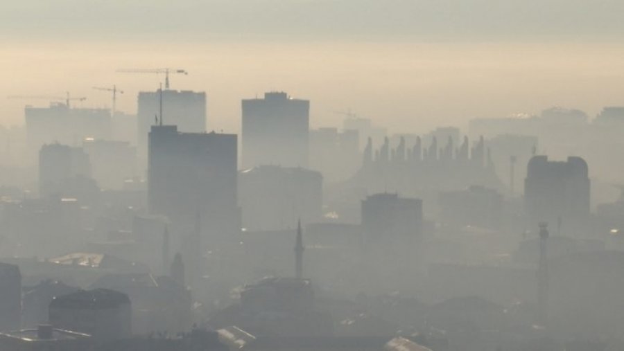 Prishtina sërish prin në botë me ajër të ndotur, sot ia kalon edhe Kinës e Koresë