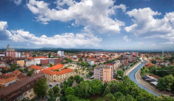 Tentim vrasje në Podujevë, i mituri plagos me armë një tjetër