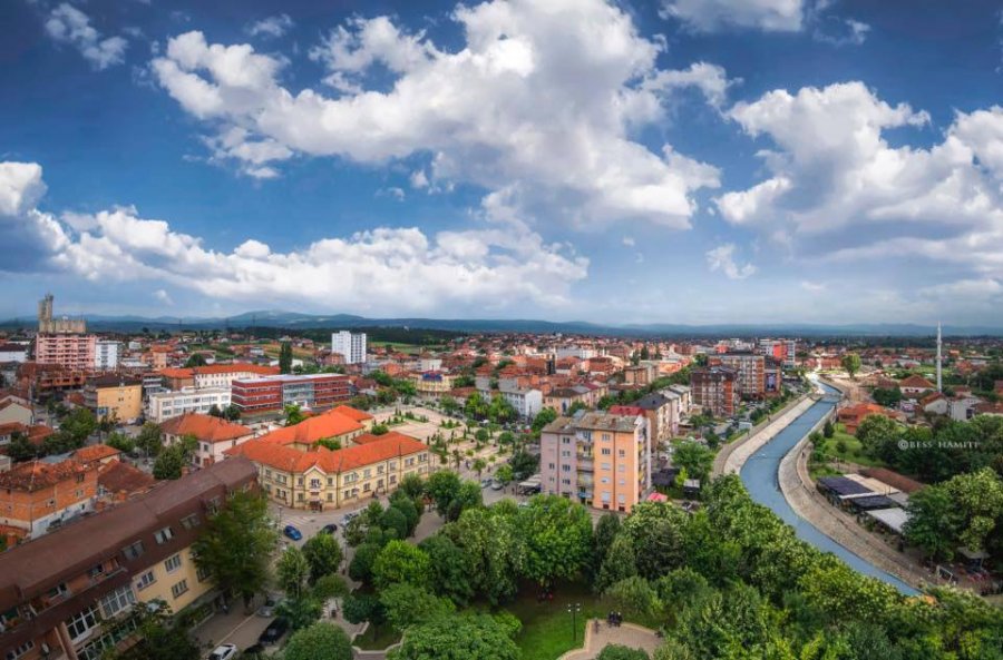 Tentim vrasje në Podujevë, i mituri plagos me armë një tjetër